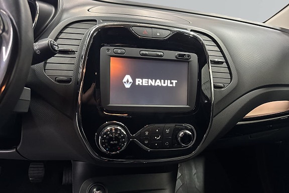Renault Captur 6 of 21