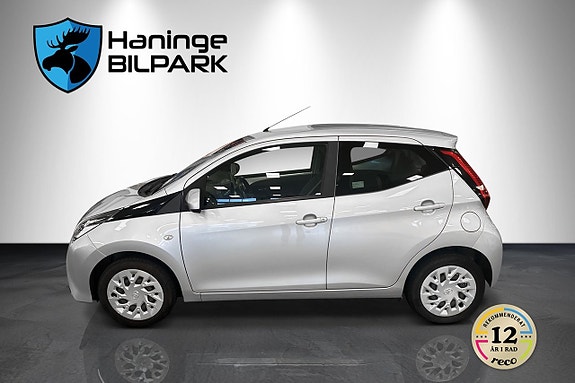 Toyota Aygo 9 of 21