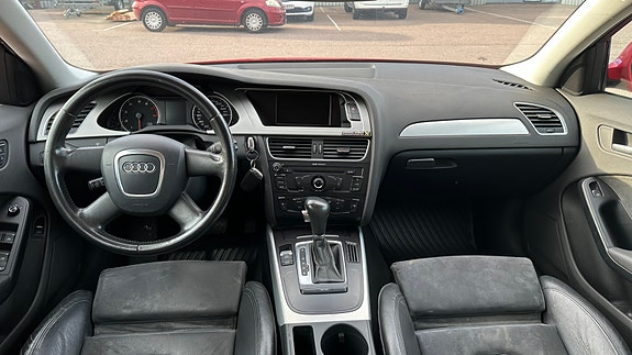Audi A4 10 of 13