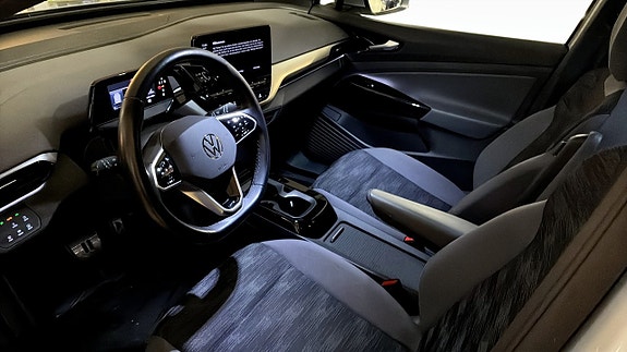 Volkswagen ID.4 7 of 14
