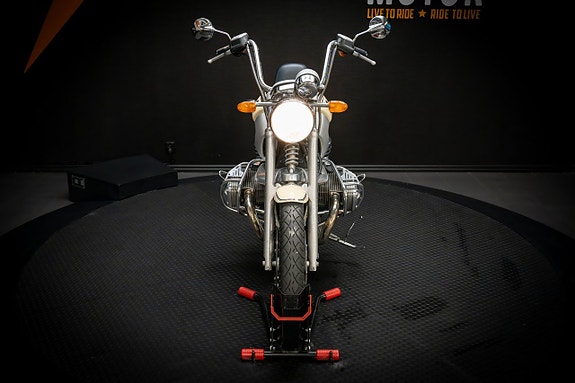 BMW R 1200 C 9 of 16