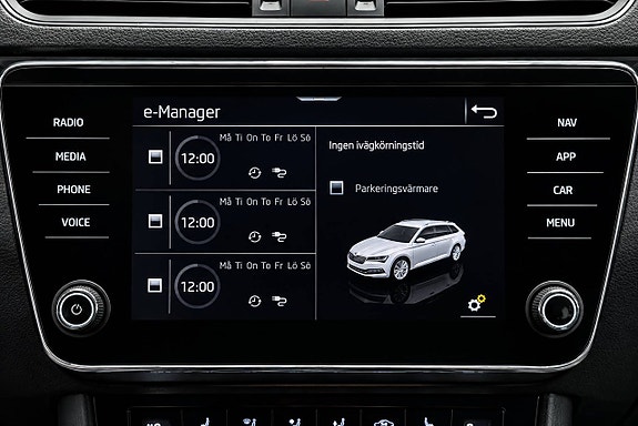 Skoda Superb 21 of 26