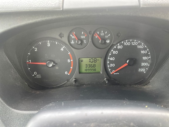Ford Transit 13 of 16