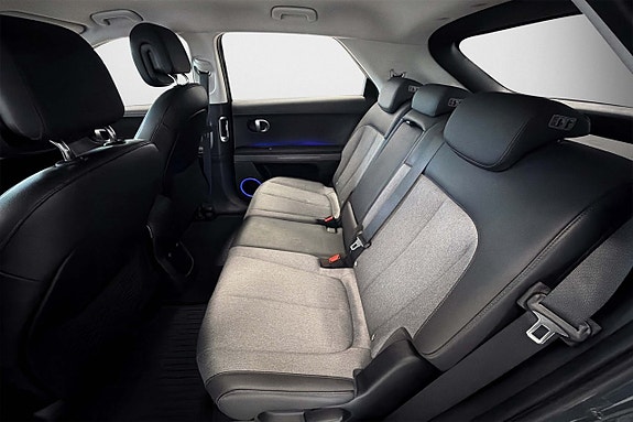 Hyundai Ioniq 5 6 of 8