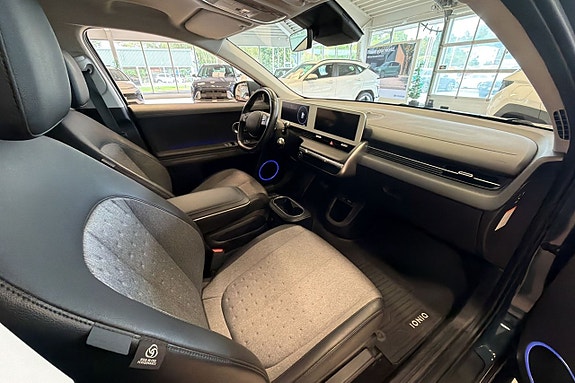 Hyundai Ioniq 5 8 of 8