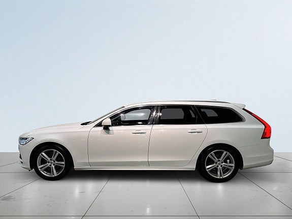 Volvo V90 4 of 20