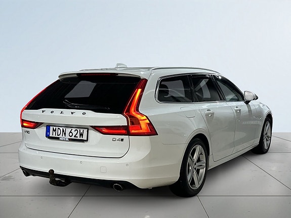 Volvo V90 6 of 20