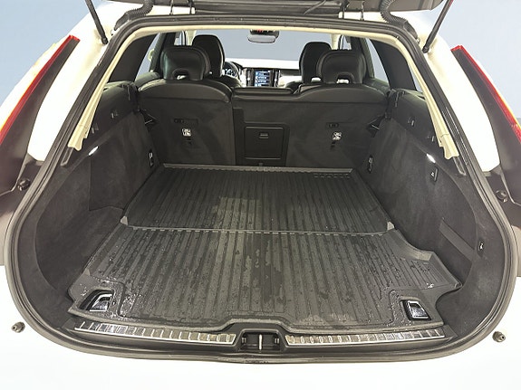 Volvo V90 12 of 20