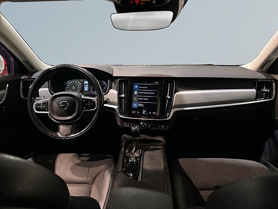 Volvo V90 8 of 20