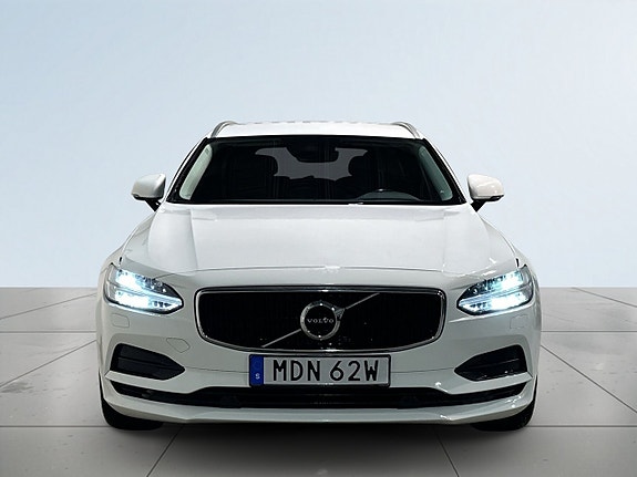Volvo V90 2 of 20