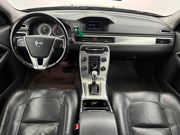 Volvo V70 17 of 23
