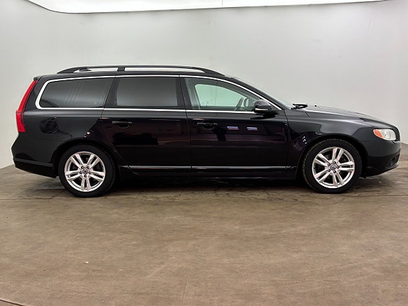 Volvo V70 7 of 23