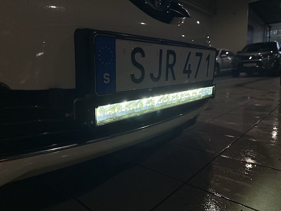 Toyota Auris 18 of 21