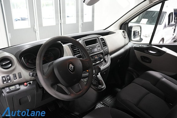 Renault Trafic 15 of 24