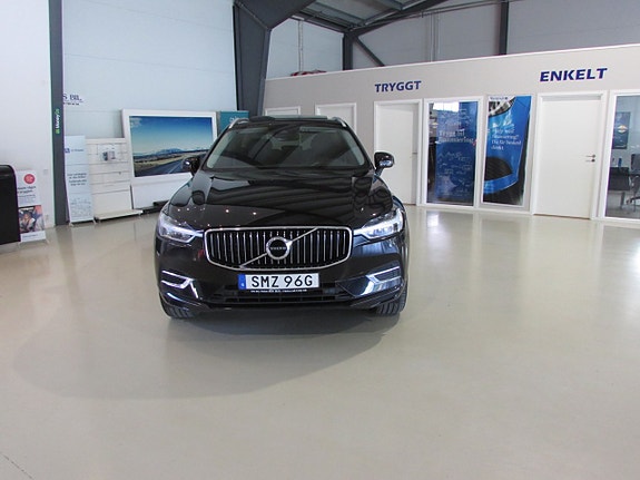 Volvo XC60 2 of 20
