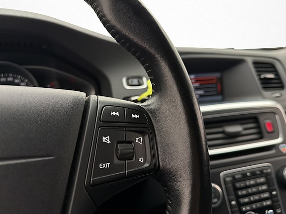 Volvo V60 17 of 28