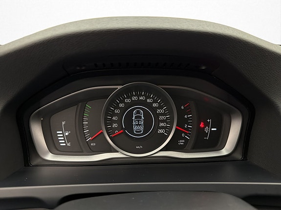 Volvo V60 16 of 28