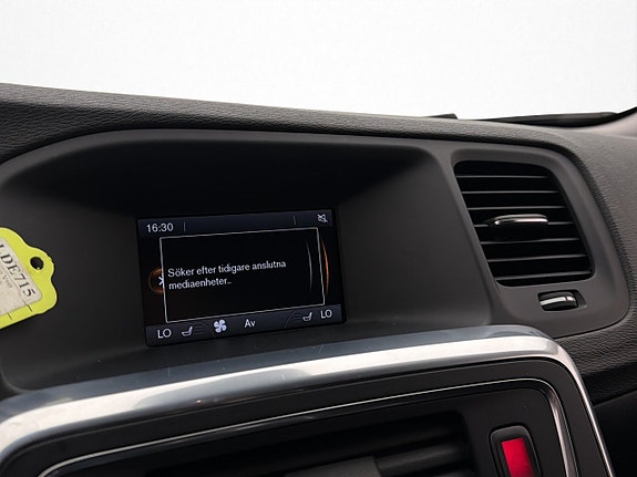 Volvo V60 19 of 28