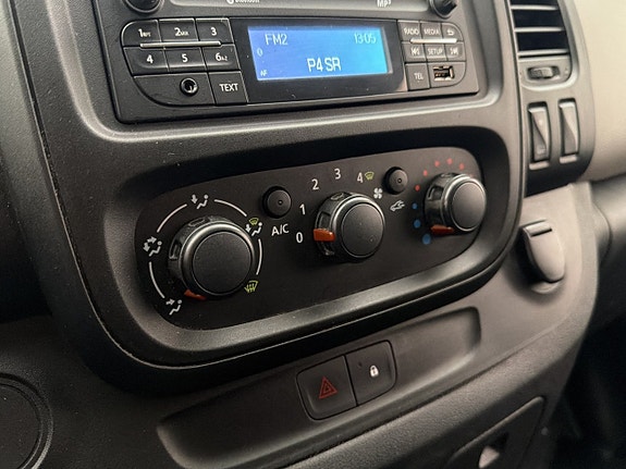 Renault Trafic 19 of 25