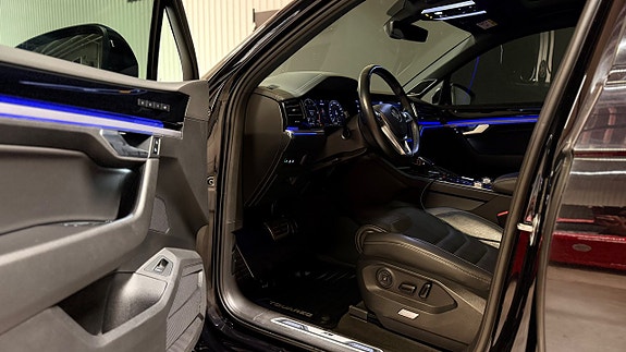 Volkswagen Touareg 15 of 30