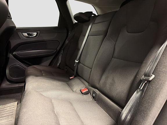 Volvo XC60 19 of 21