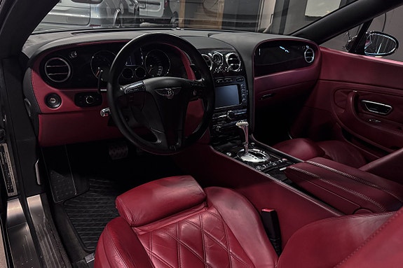 Bentley Continental GTC 13 of 19