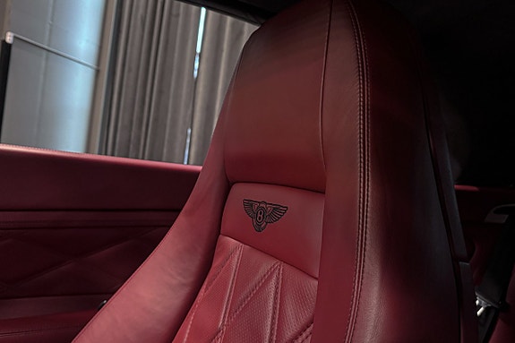 Bentley Continental GTC 14 of 19
