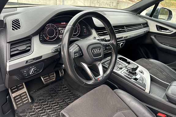 Audi Q7 19 of 30