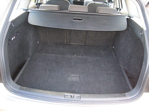Volkswagen Golf V 5 of 10
