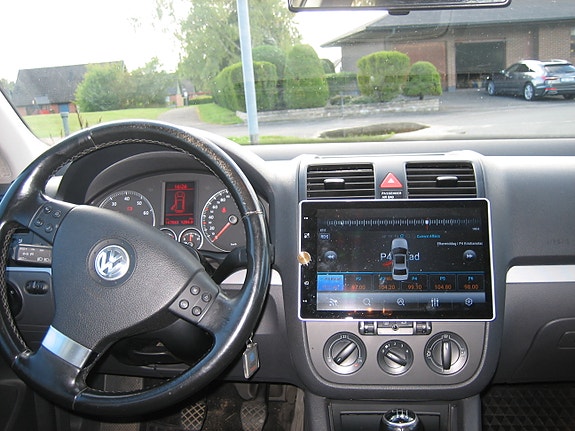 Volkswagen Golf V 6 of 10
