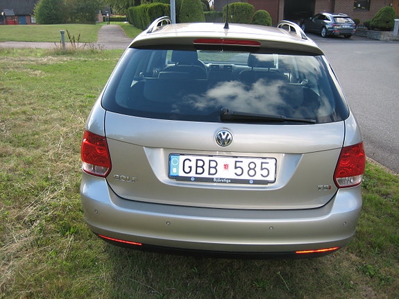 Volkswagen Golf V 10 of 10
