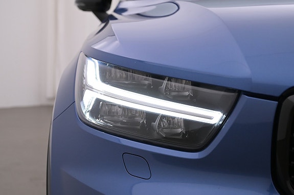 Volvo XC40 26 of 27