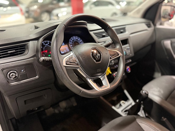 Renault Kangoo Express 12 of 15