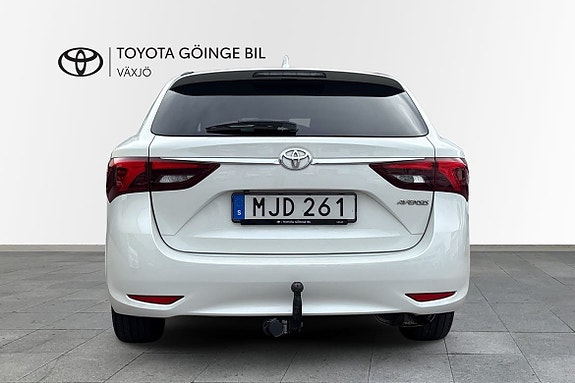 Toyota Avensis 5 of 20