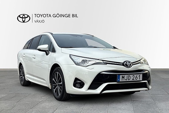 Toyota Avensis 20 of 20