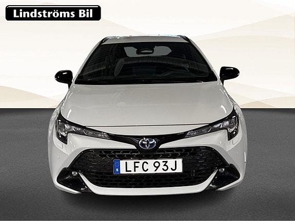 Toyota Corolla 9 of 18