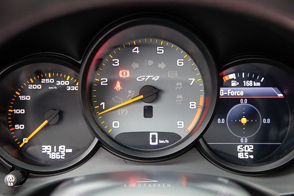 Porsche Cayman GT4 11 of 25