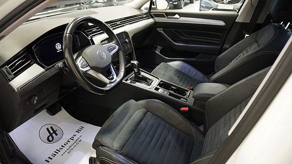 Volkswagen Passat 8 of 27