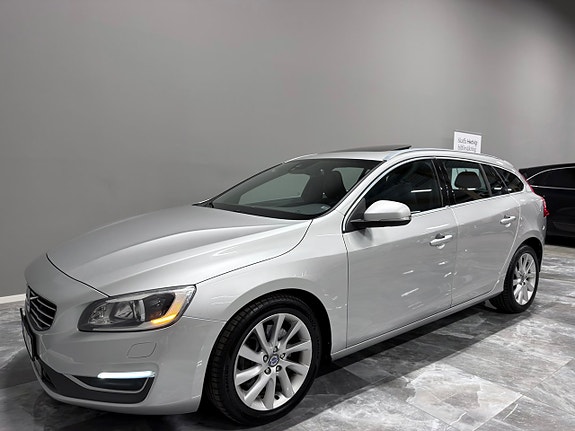 Volvo V60 3 of 28