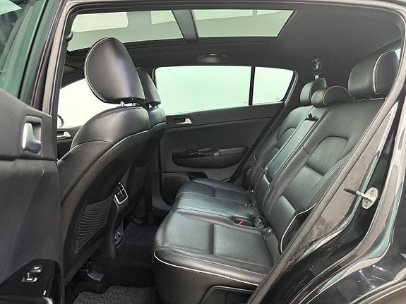 Kia Sportage 15 of 24