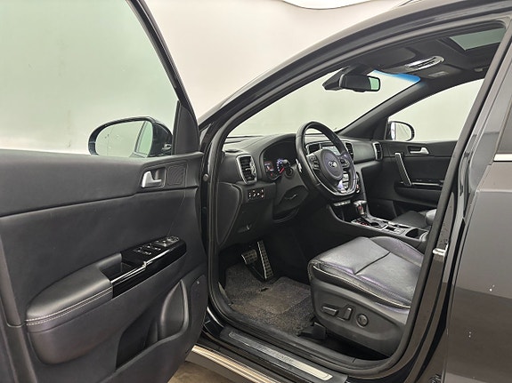 Kia Sportage 12 of 24