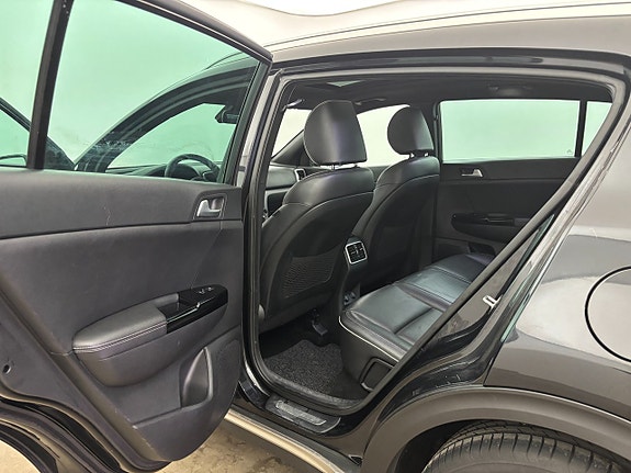 Kia Sportage 14 of 24