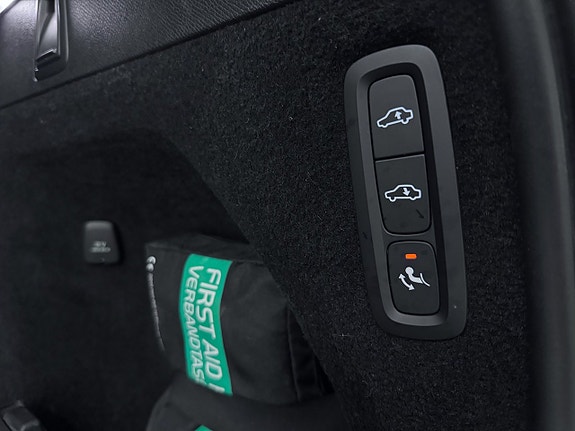 Volvo XC90 26 of 27