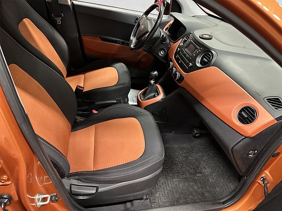 Hyundai i10 11 of 16