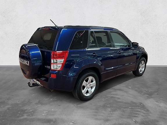 Suzuki Grand Vitara 5 of 15