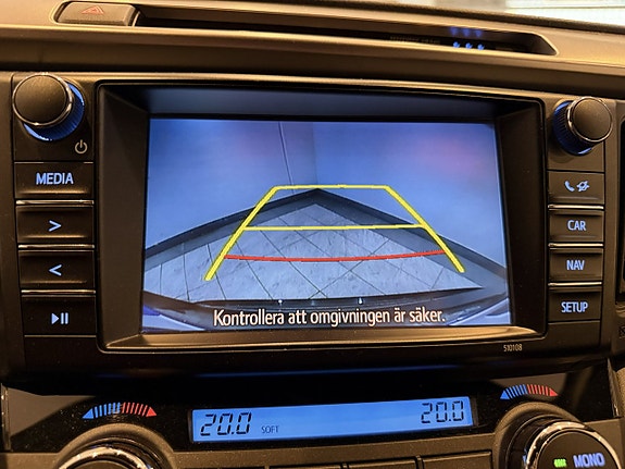 Toyota RAV4 18 of 25