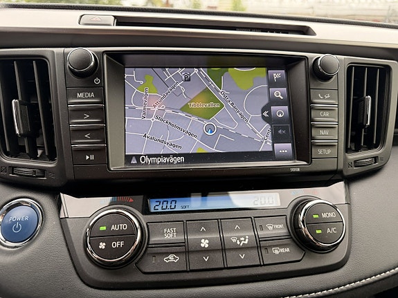 Toyota RAV4 17 of 25