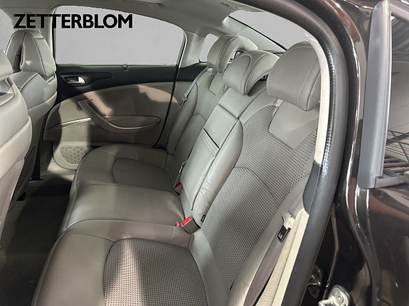 Citroen C5 9 of 16