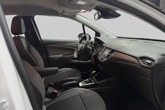 Opel Crossland X 10 of 17