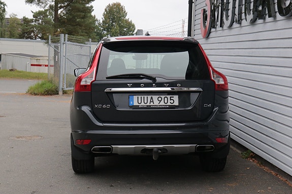 Volvo XC60 18 of 25